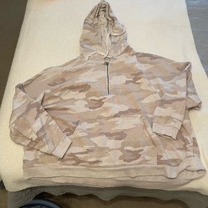 Aerie slightly cropped half zip in camo